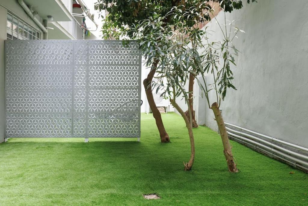 Apartment Snug With Shared Garden Iv *